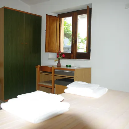 Le Due Lanterne Aieta