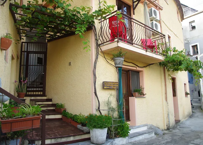 Le Due Lanterne Aieta