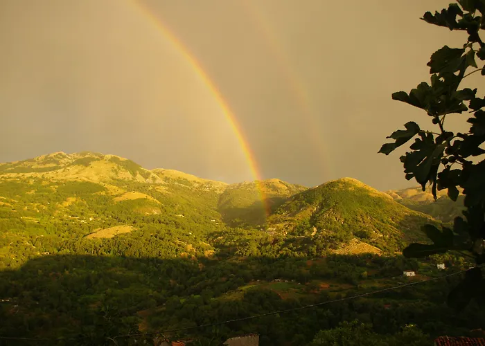 Le Due Lanterne Aieta