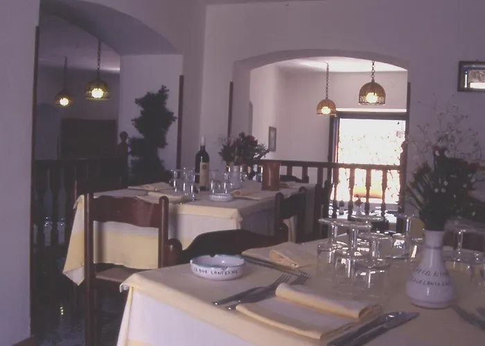 Le Due Lanterne 3* Aieta