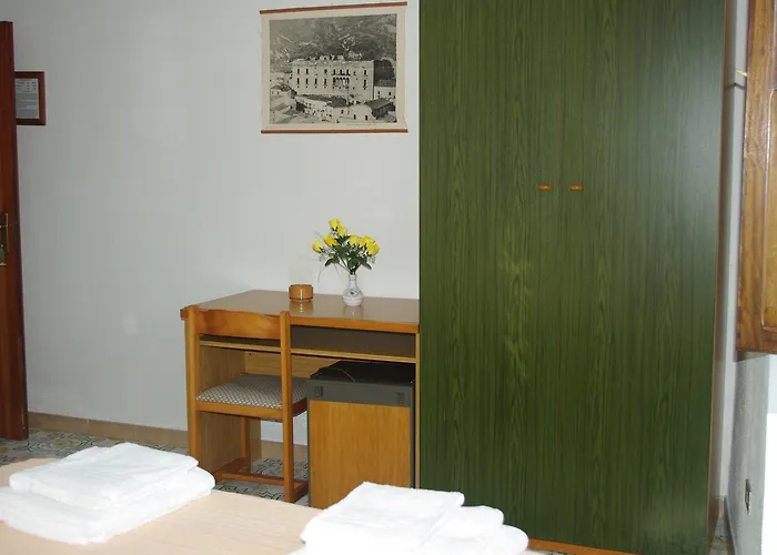 Le Due Lanterne Hotel Aieta