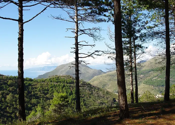 Le Due Lanterne 3* Aieta